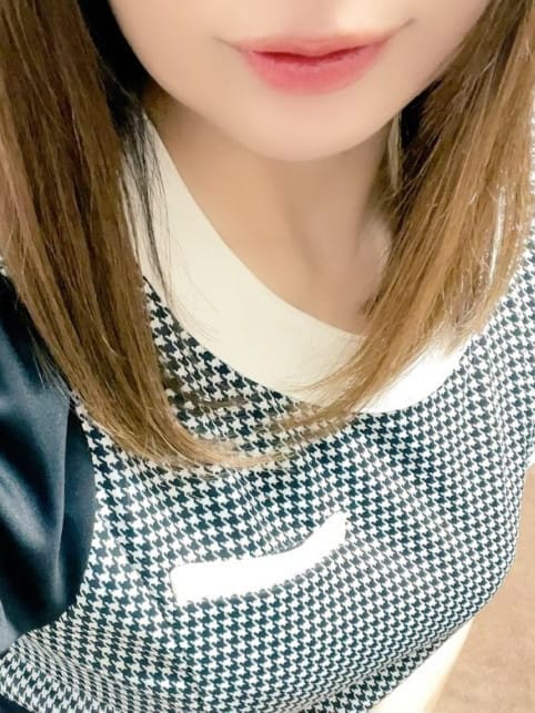 佐久間セラピスト|アロマストーリーズで評判の女の子