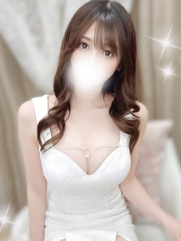 白雪 かれん