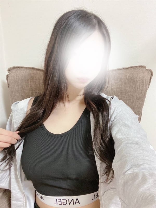 ひなた|メーテルで評判の女の子