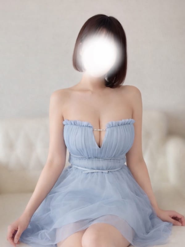 三崎なつ