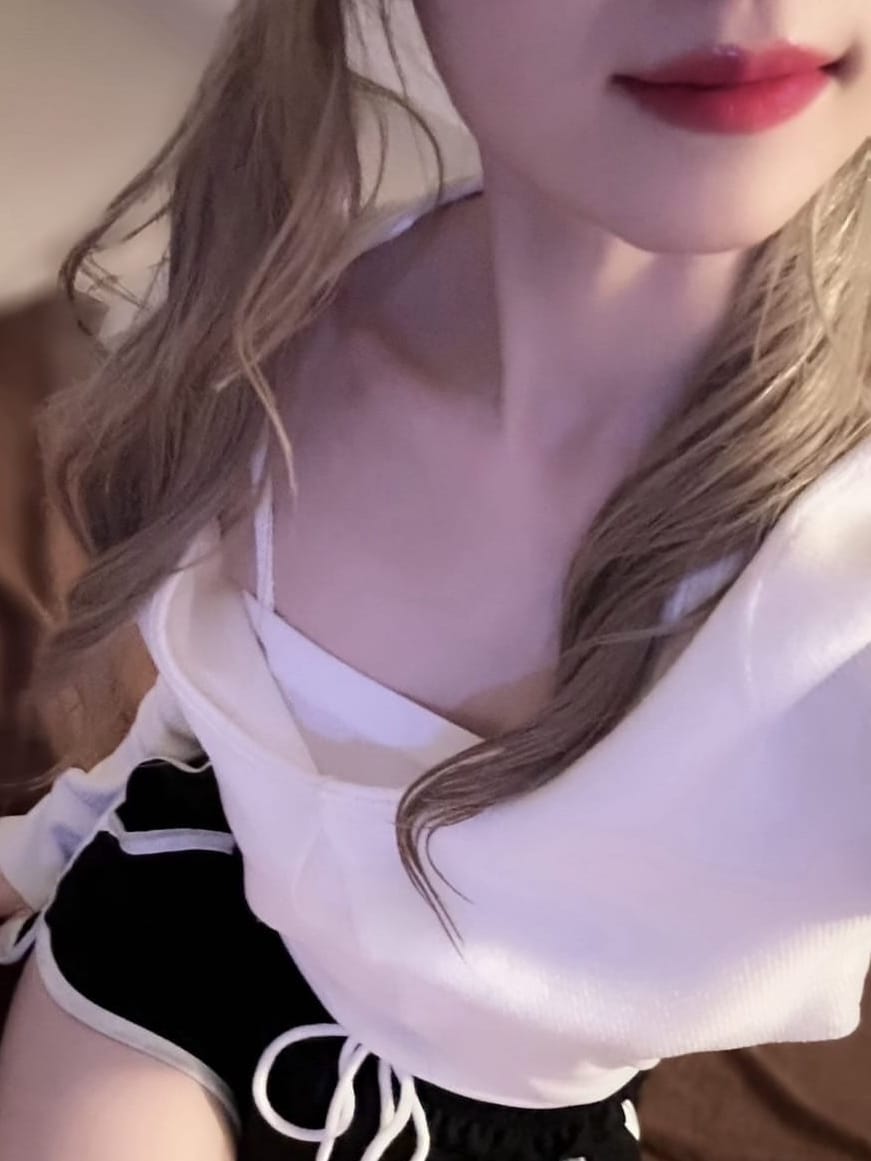 色白どS|極メンズエステBible 宮崎店でおすすめの女の子