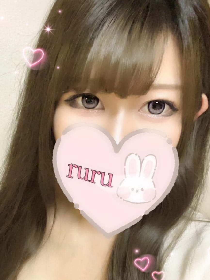 スタイル抜群ミナ