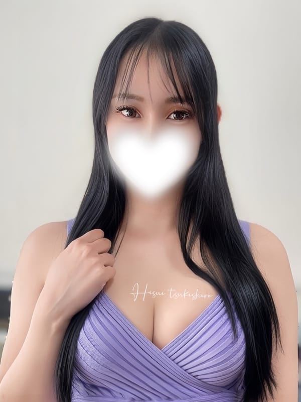 月城 ひすい|Unknown（アンノウン）で評判の女の子