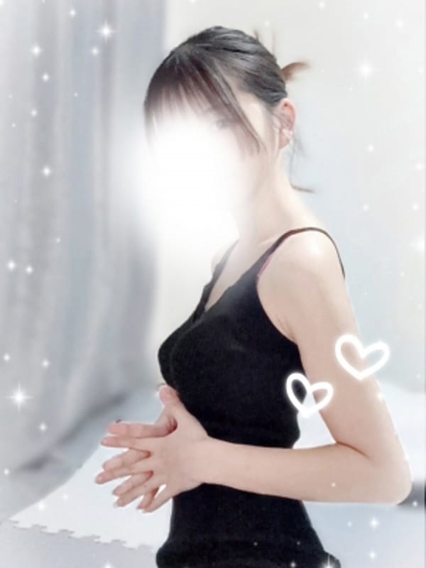 椿 こはる
