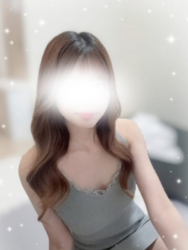 安西　しおり|ONLYでおすすめの女の子