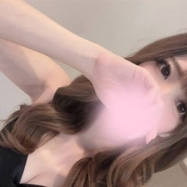 ひな | 密着HEAVEN(日本橋・千日前)