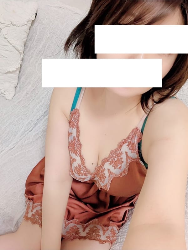 七瀬しおり