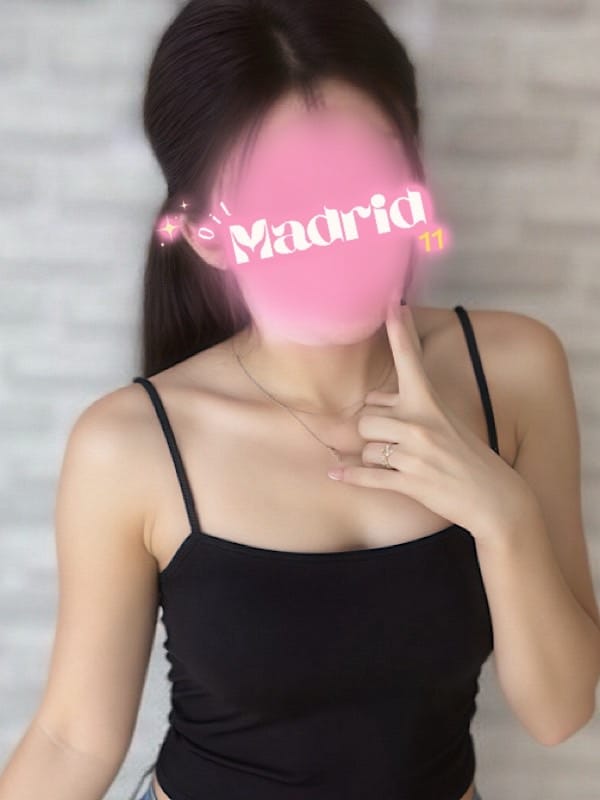久保ちなつ|Oil Madrid（オイルマドリード）でおすすめの女の子
