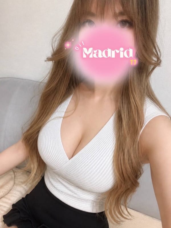 時透れん|Oil Madrid（オイルマドリード）でおすすめの女の子