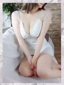 なつ|大阪高級密着エステで評判の女の子