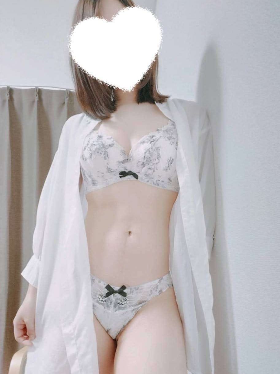 凜〜りん(Confidence〜コンフィデンス)のプロフ写真2枚目