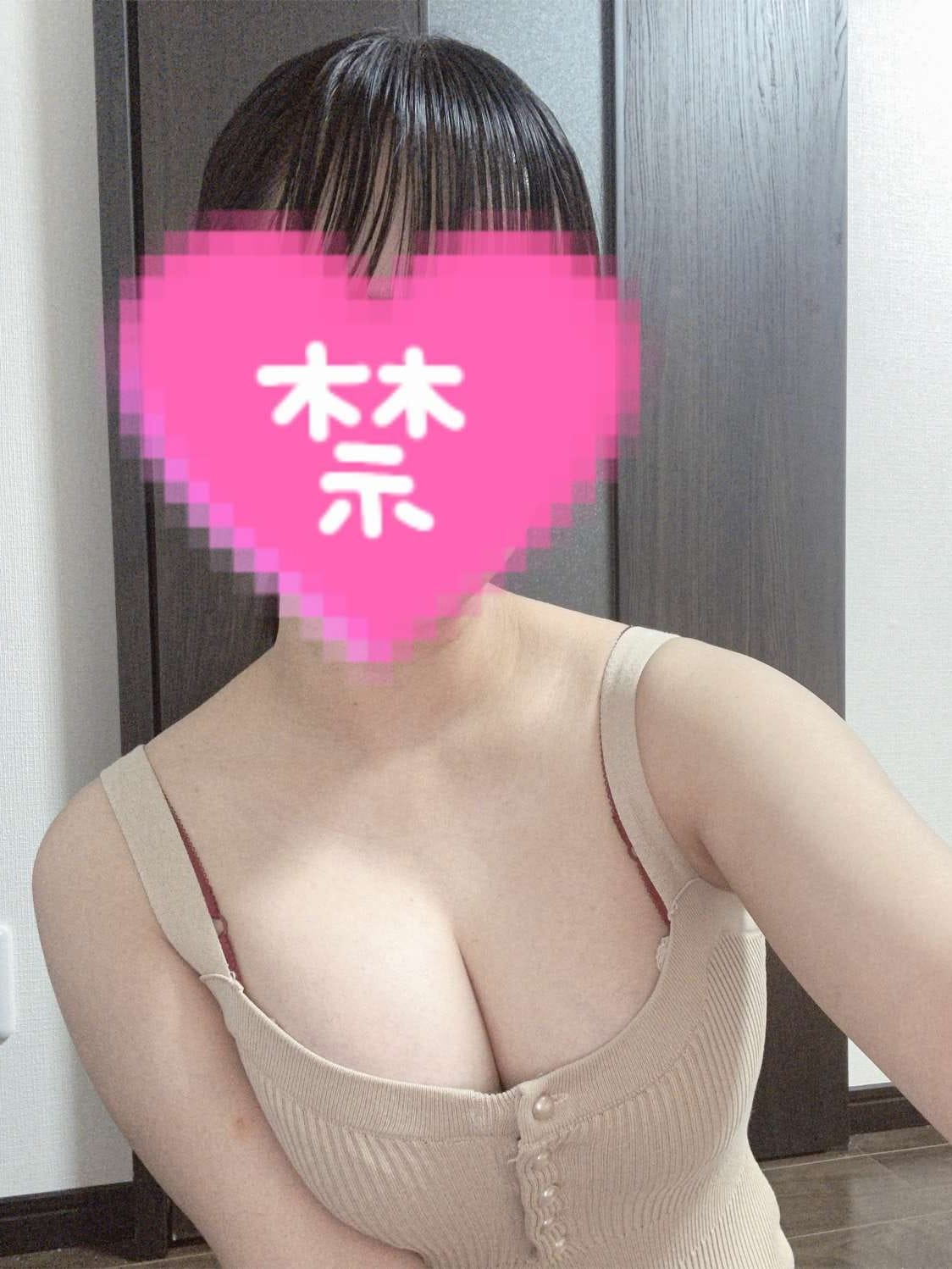 桃〜もも(Confidence〜コンフィデンス)のプロフ写真5枚目