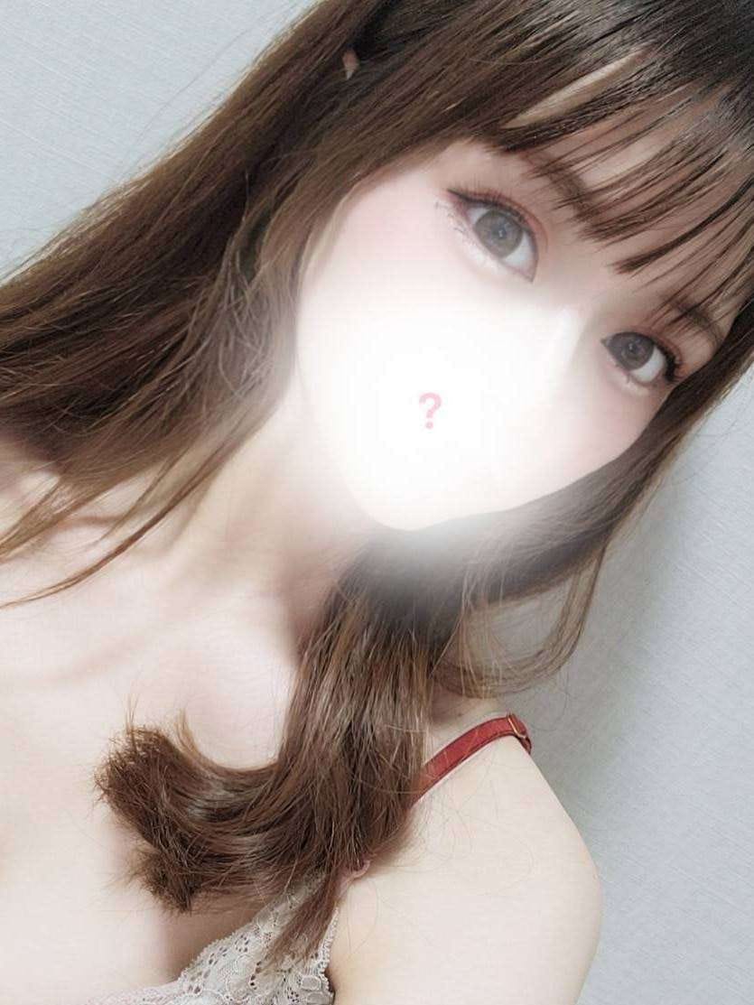 Ema〜エマ(Confidence〜コンフィデンス)のプロフ写真3枚目