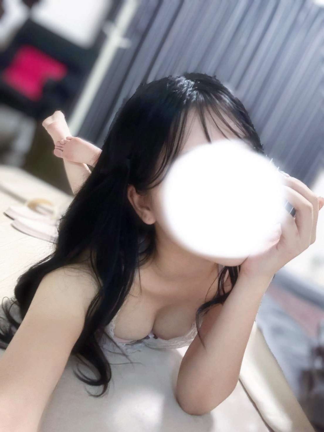 萌奈〜もな(Confidence〜コンフィデンス)のプロフ写真1枚目