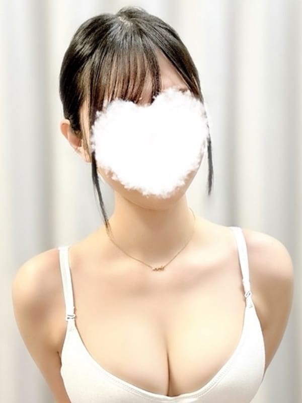 葉山 あかり|MoMo Spa モモスパでおすすめの女の子