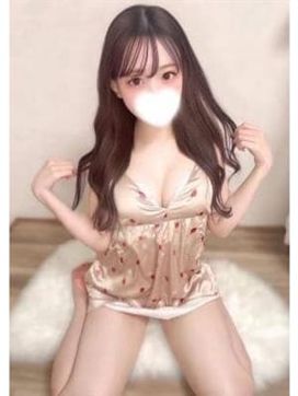 水瀬ここな|3rd EYEで評判の女の子