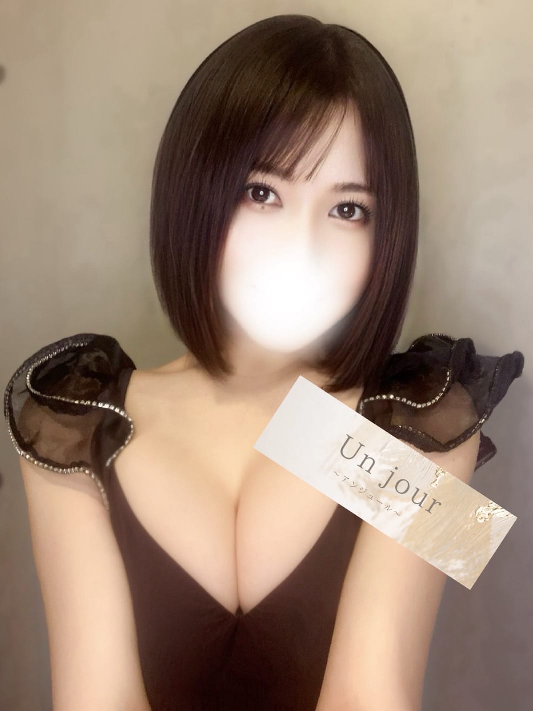 立花 かれん|Un jour（アンジュール）で評判の女の子