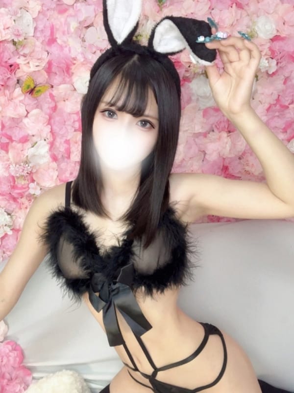 葵るな|Pinky ring（ピンキーリング）で評判の女の子