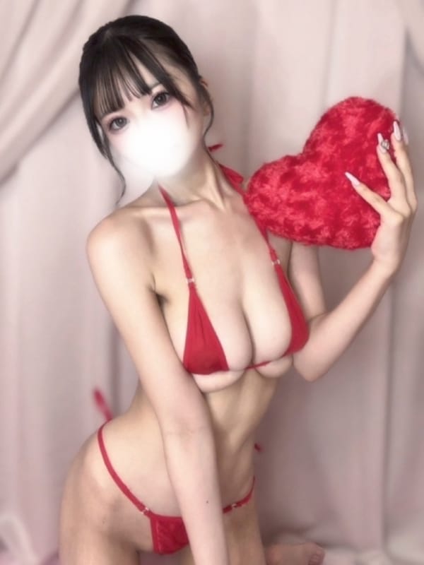 白銀ひかる|Pinky ringで評判の女の子