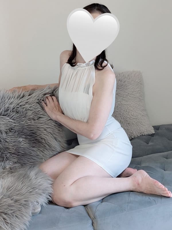 白石さと|成増メンズエステ GRACE 川越ルームでおすすめの女の子