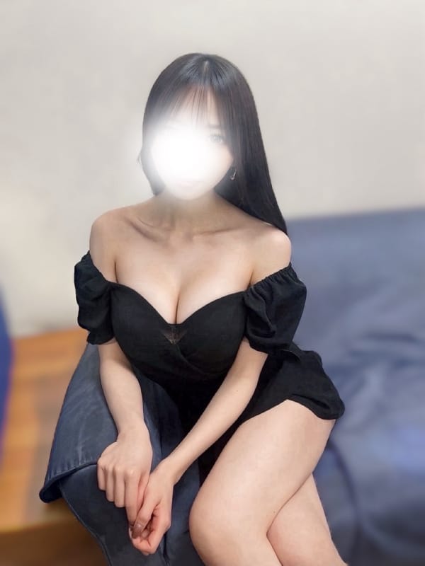 美月るい