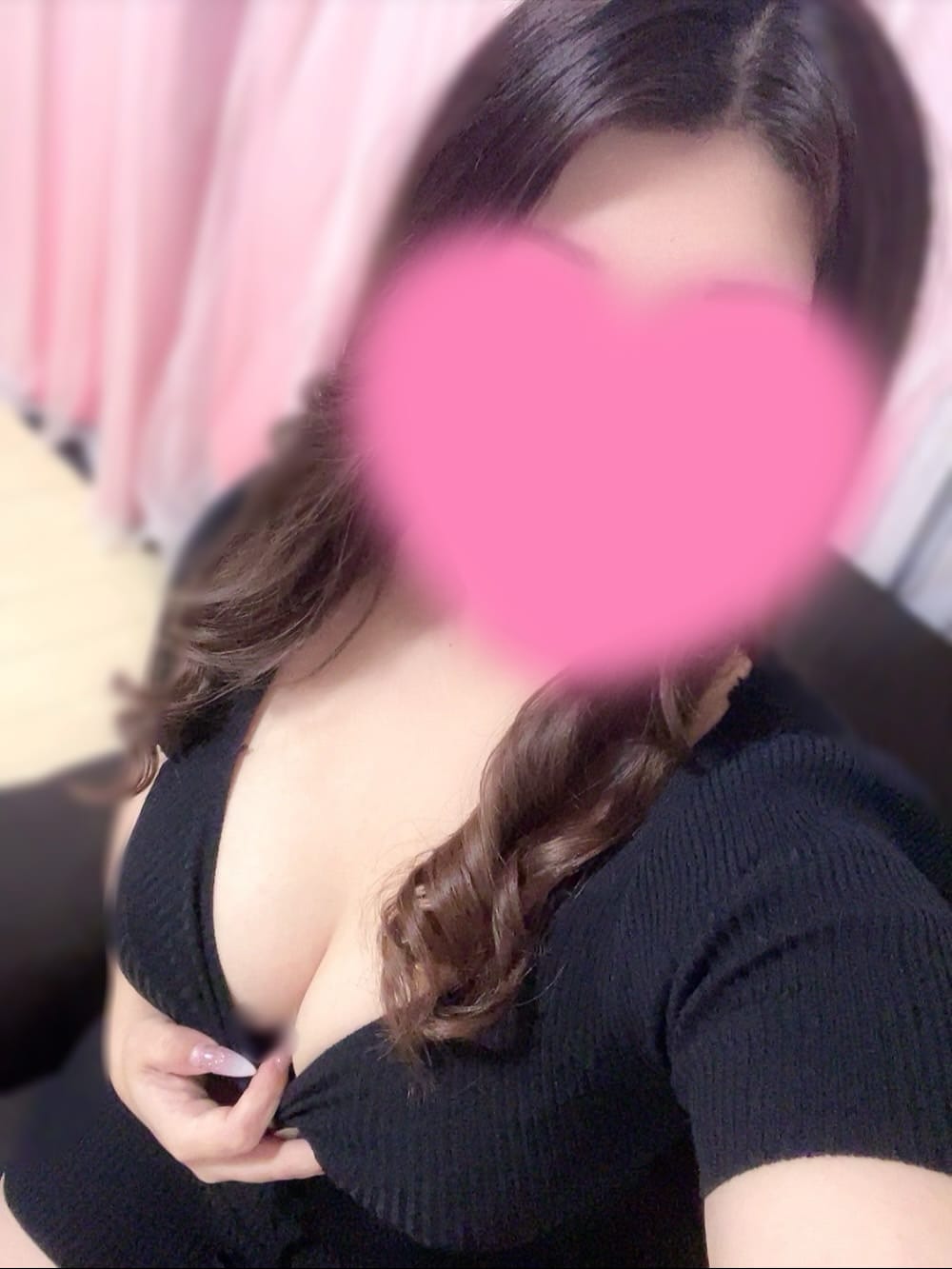 るな|Lippsでおすすめの女の子