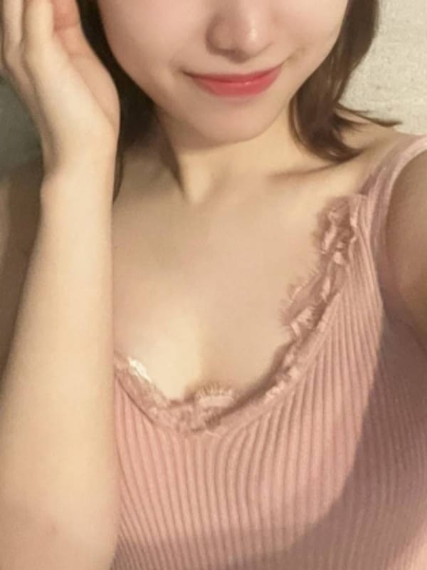 澪（ミオ）|COLOR（カラー）で評判の女の子