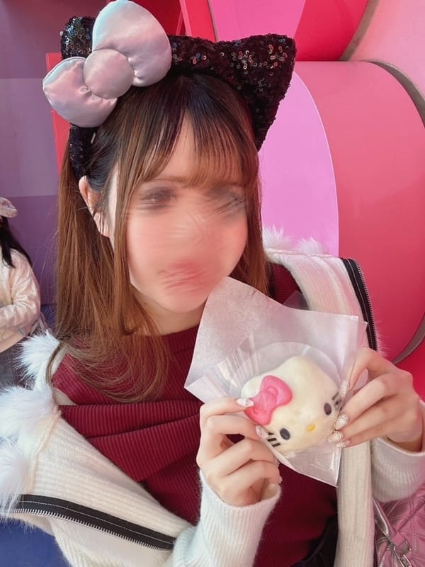 みいな