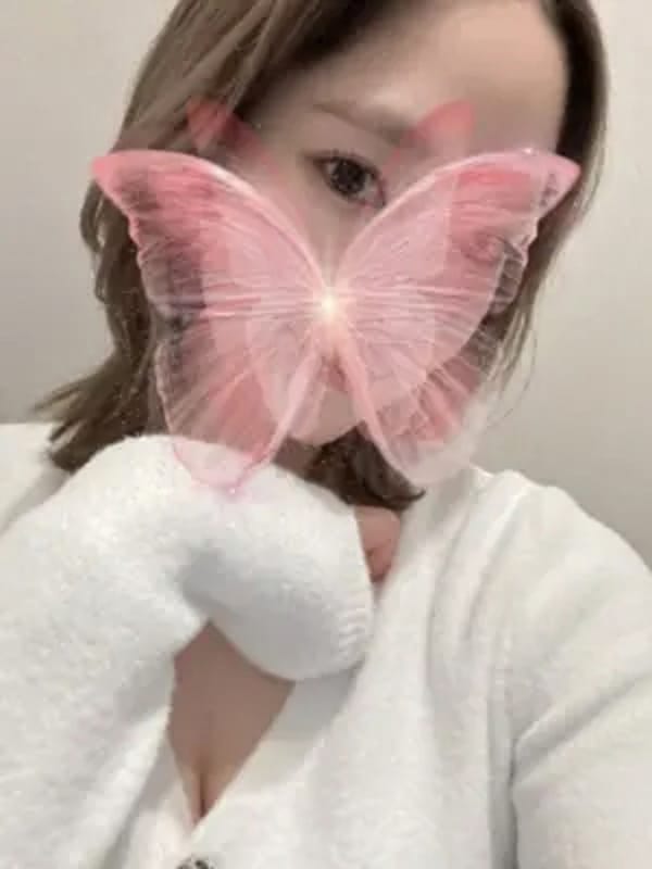 そら|Salon Emerald(サロンエメラルド)で評判の女の子