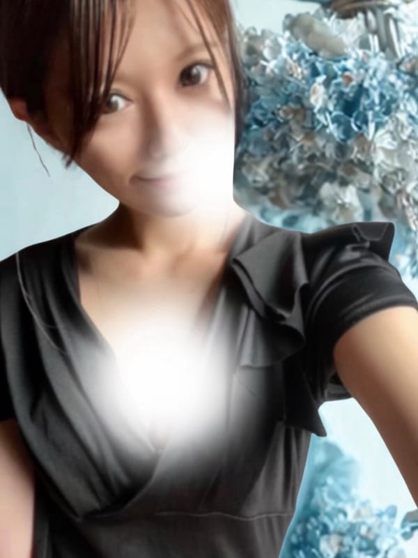  かりな【PLATINA】|VENUSでおすすめの女の子