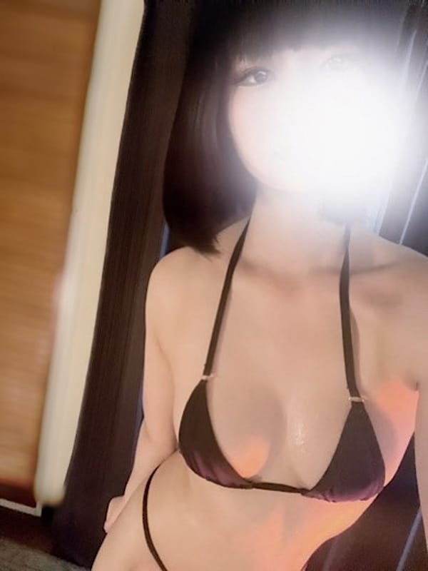 山中もえ