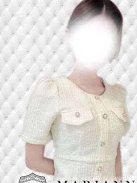 成美るな|MARIANNE OSAKA(マリアンヌ大阪)で評判の女の子