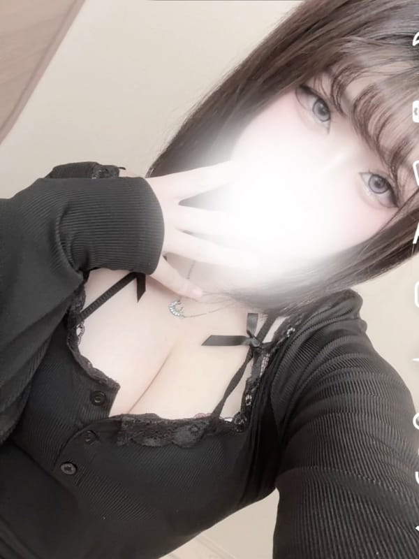ねも|むちむち彼女でおすすめの女の子