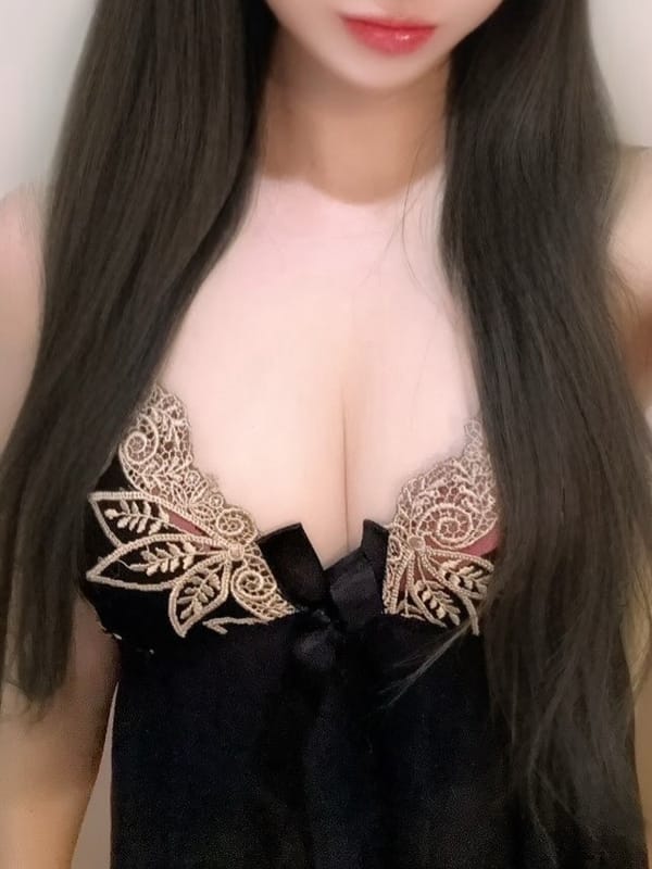 松岡さな|Tokyo Panicでおすすめの女の子