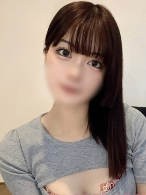 ニイナ
