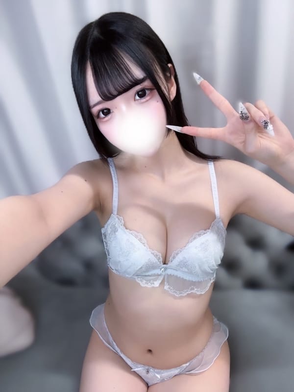 水瀬 ななみ|濃密Candyで評判の女の子