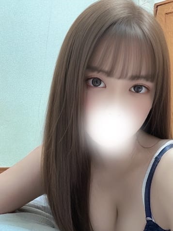 素人あいな