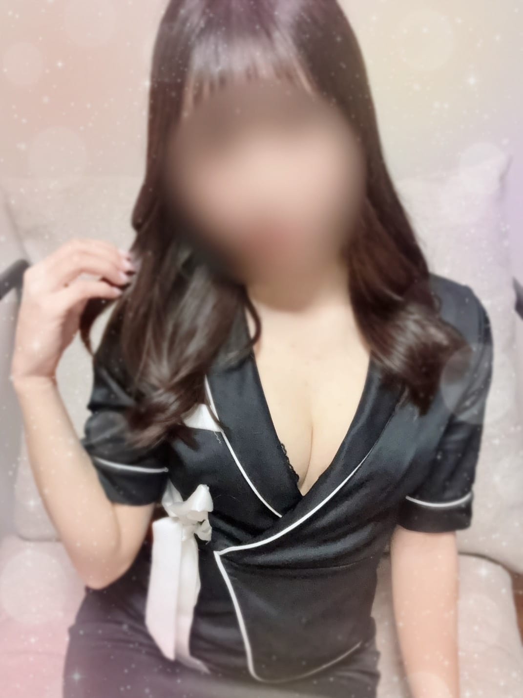 白石　りあ|LEWDでおすすめの女の子