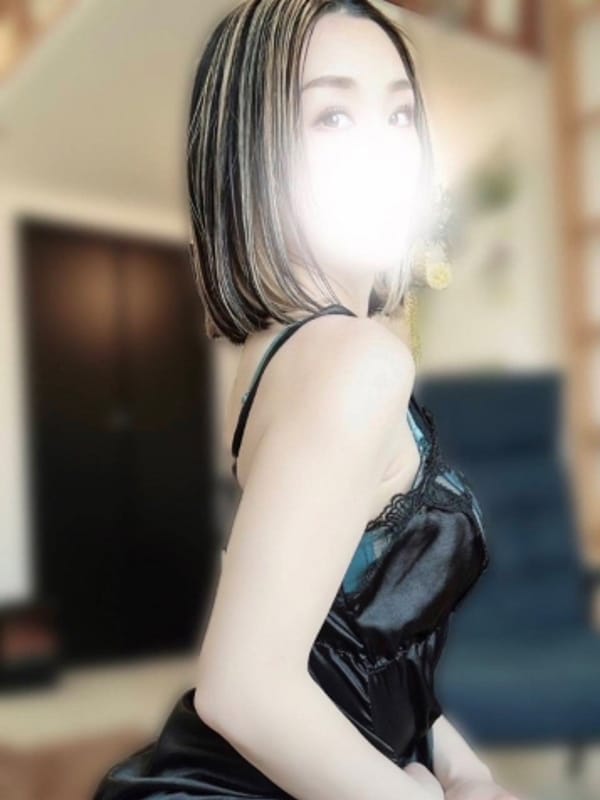 椎名こはる