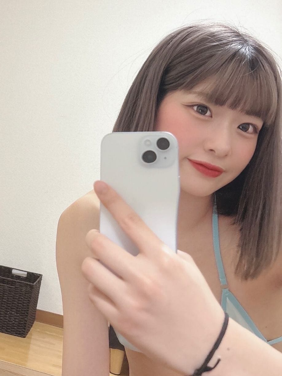 にこ|セイントスパで評判の女の子