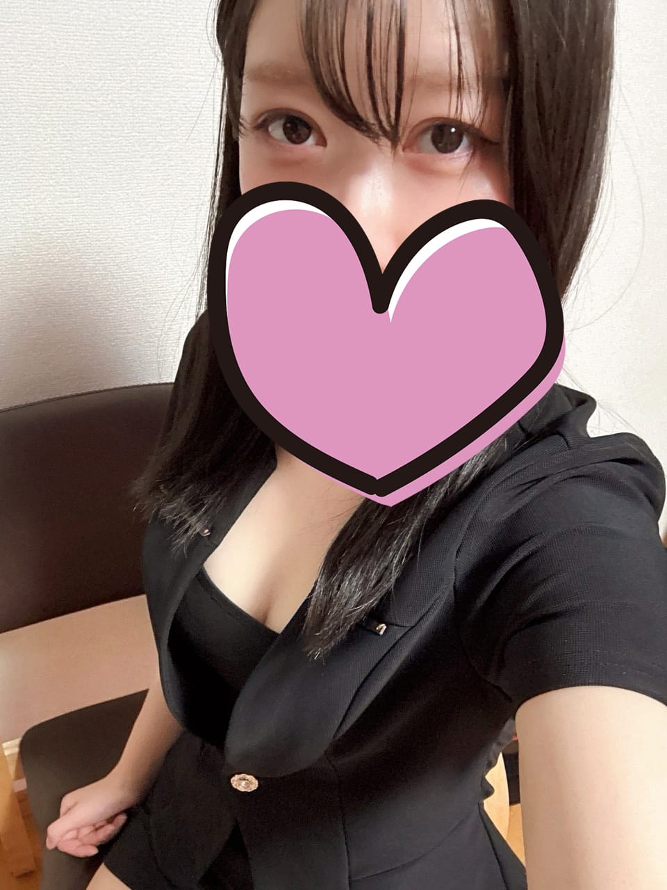 七海うみ