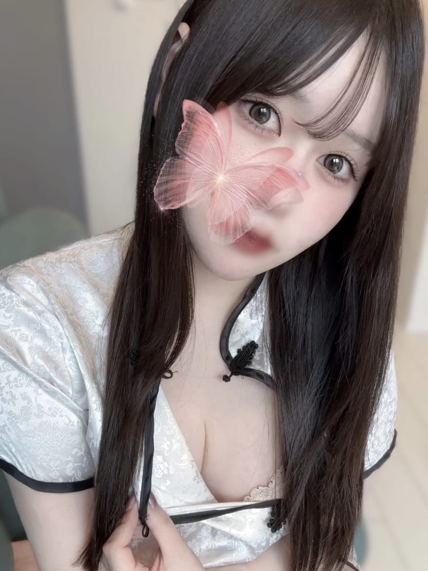 天塚ゆい