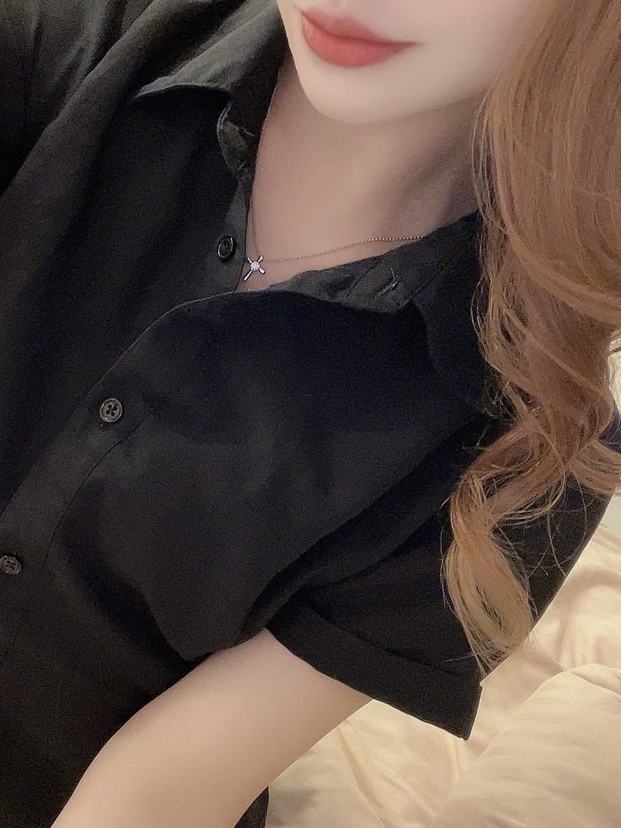 りお|1st takeでおすすめの女の子