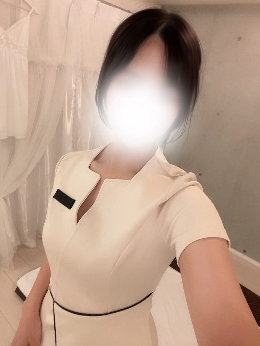 れん|UNJOUR FUKUOKA【アンジュール】でおすすめの女の子