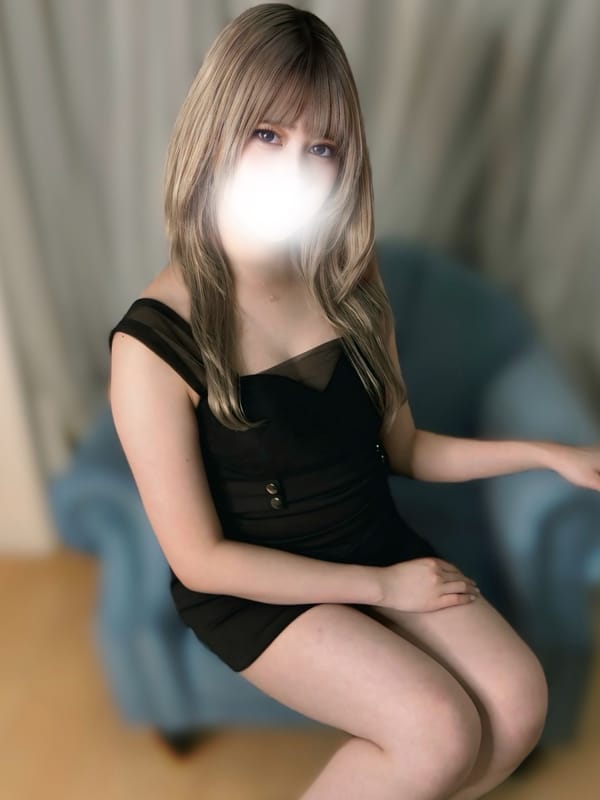 紗倉れい