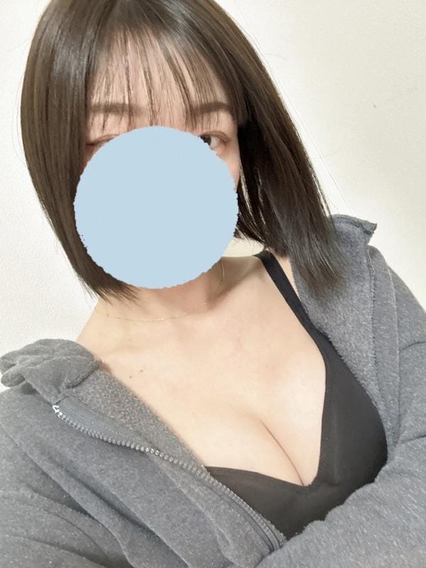 小鳥遊こはる|Queendom 浦和店でおすすめの女の子