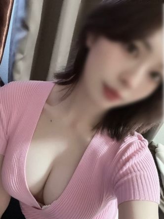 篠田 ゆう|東京絶対領域でおすすめの女の子
