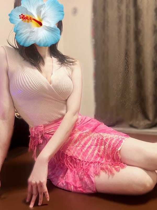 照屋ななせ|美らエスでおすすめの女の子