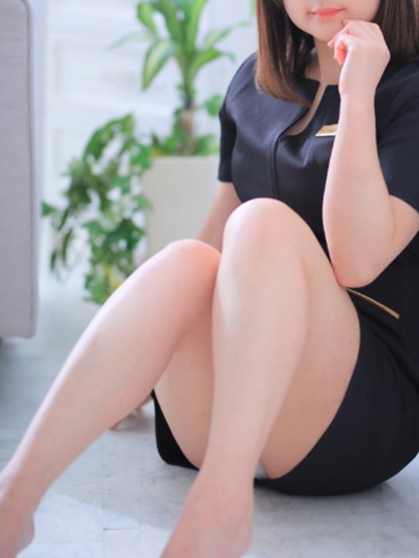 綾瀬 ひなの