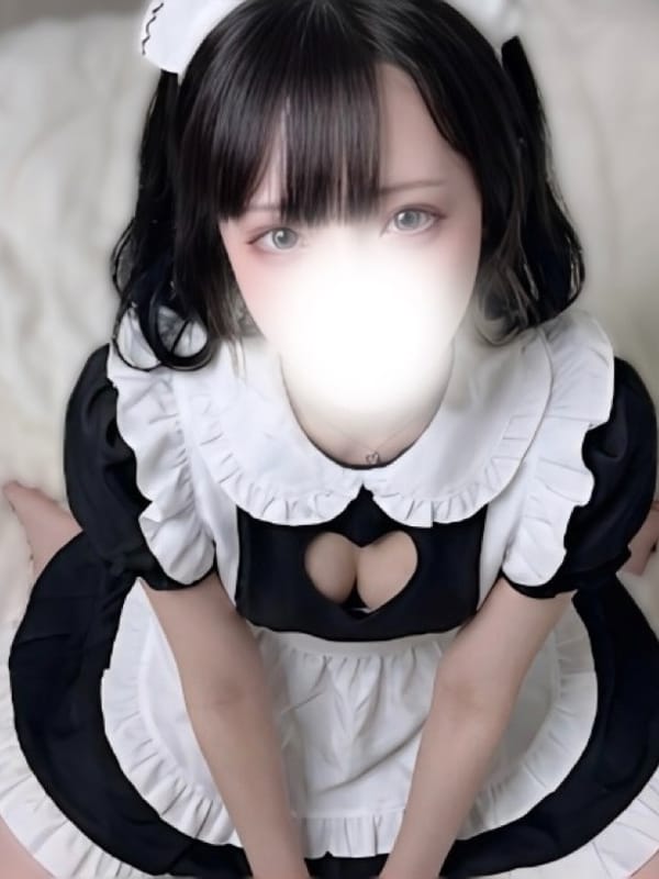 花実まある|池袋メンズエステで今すぐ遊べる女の子